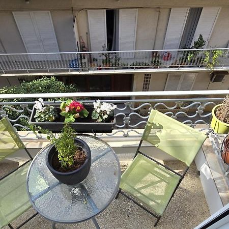 Syntagma Plaka Getaway Apartment เอเธนส์ ภายนอก รูปภาพ